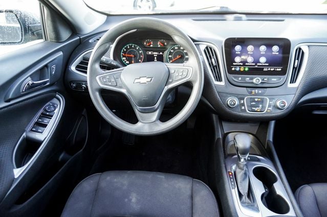 2022 Chevrolet Malibu LS 1FL