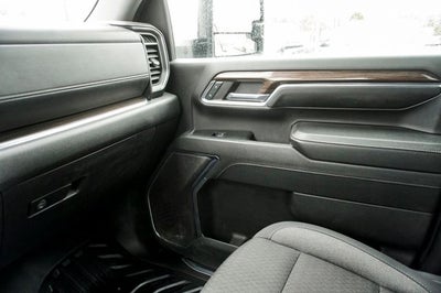 2024 Chevrolet Silverado 3500HD LT Flat Form Bed with Gooseneck Hitch