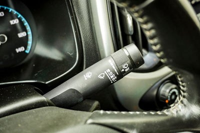 2022 Chevrolet Colorado LT Exterior Parking Camera Rear & Apple CarPlay/Andro