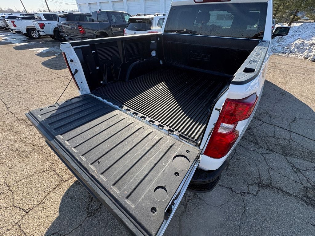 2025 Chevrolet Silverado 1500 LT LT1