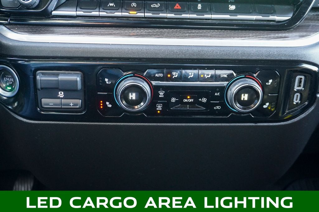 2025 Chevrolet Silverado 1500 LT 12.3" Multicolor Reconfigurable Digital Display &