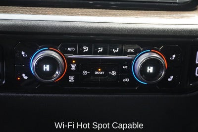 2025 Chevrolet Silverado 1500 LT Navigation System & Apple CarPlay/Android Auto