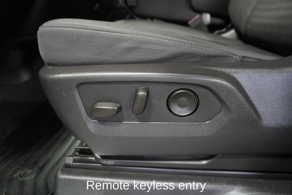 2025 Chevrolet Silverado 1500 LT Navigation System & 12.3" Multicolor Reconfigurabl