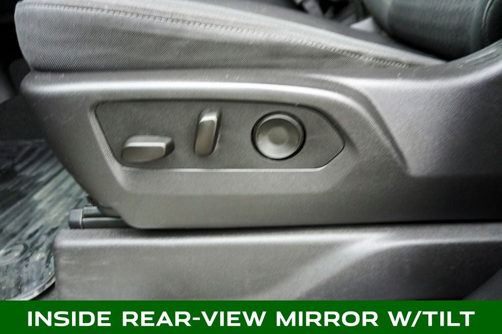 2025 Chevrolet Silverado 1500 LT 12.3" Multicolor Reconfigurable Digital Display &