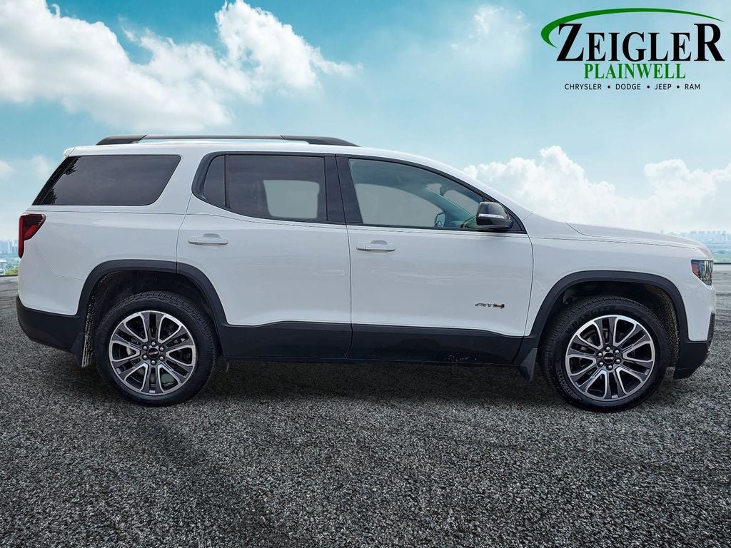 2020 GMC Acadia AT4