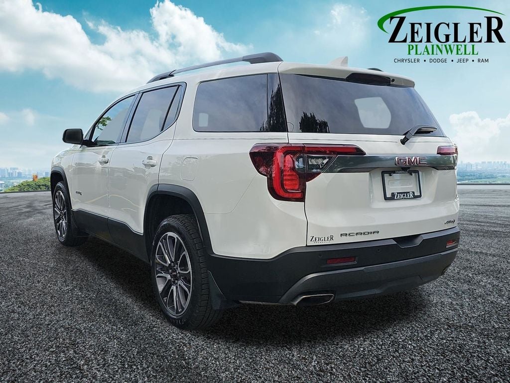 2020 GMC Acadia AT4