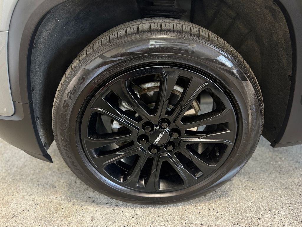 2023 GMC Acadia SLT Elevation Edition