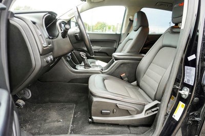 2022 GMC Canyon AT4 w/Leather Exterior Parking Camera Rear & Apple CarPlay/Andro