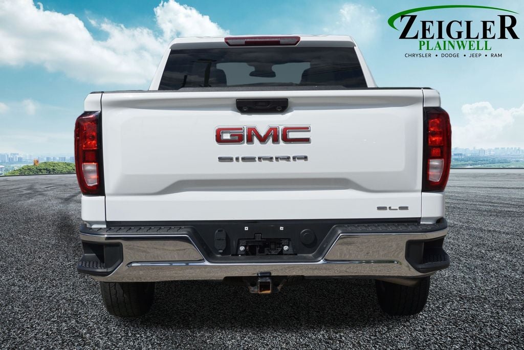 2023 GMC Sierra 1500 SLE