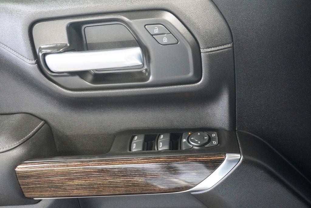 2021 GMC Sierra 1500 SLE X31 Off-Road Package & Apple CarPlay/Android Auto