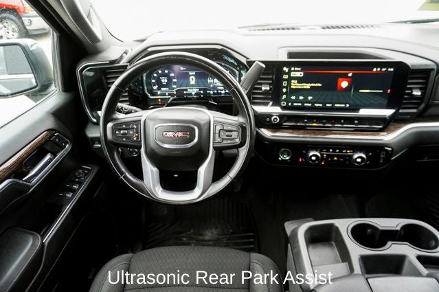 2023 GMC Sierra 1500 SLE Navigation System & HD Rear Vision Camera