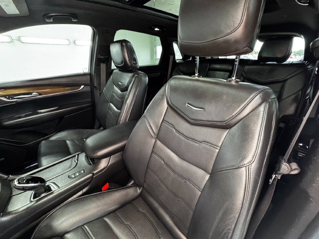 2017 Cadillac XT5 Platinum Advanced Security Package