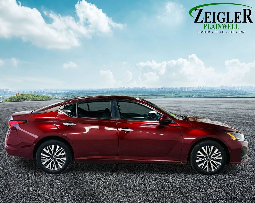 2023 Nissan Altima 2.5 SV Apple Car Play