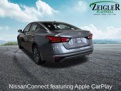 2024 Nissan Altima 2.5 SV NissanConnect featuring Apple CarPlay