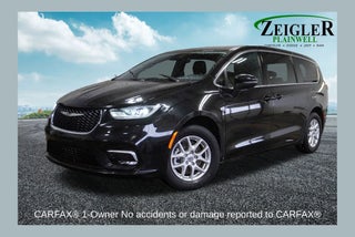 2023 Chrysler Pacifica Touring