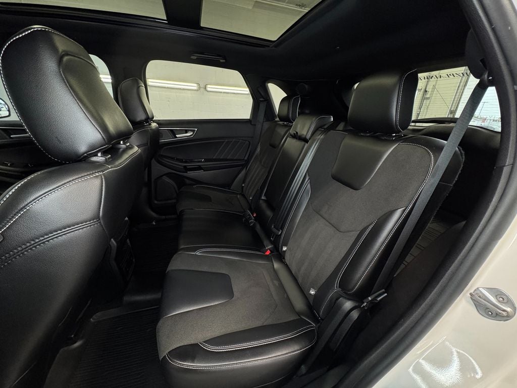 2020 Ford Edge ST Panoramic Vista Roof