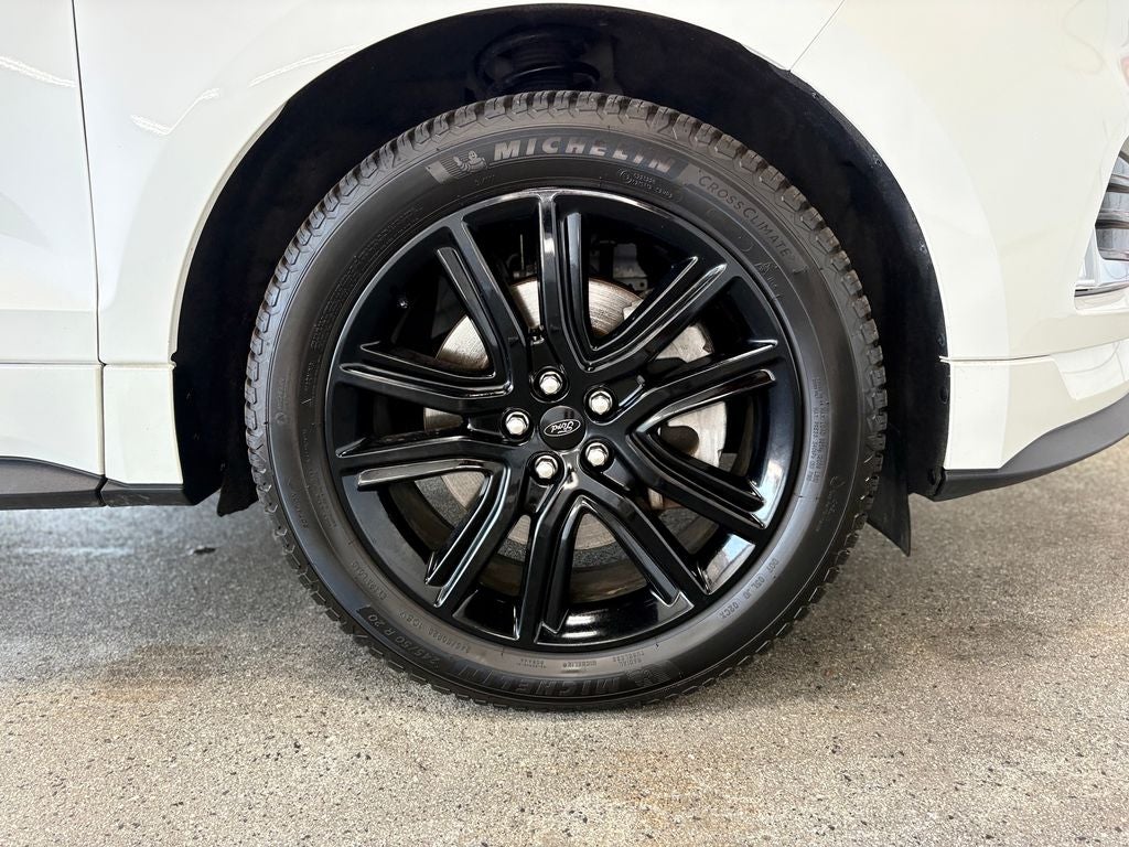 2021 Ford Edge ST Line