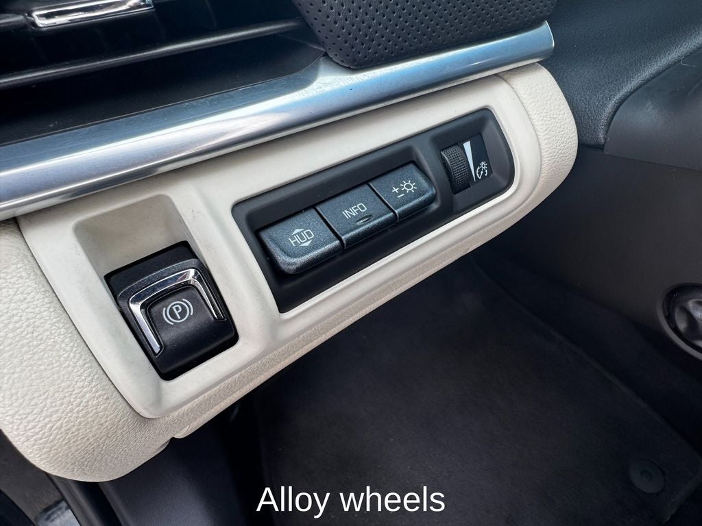 2013 Cadillac XTS Platinum Power moonroof