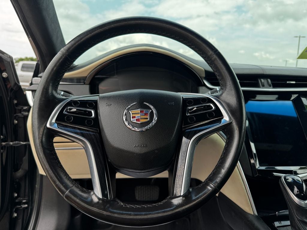 2013 Cadillac XTS Platinum Power moonroof