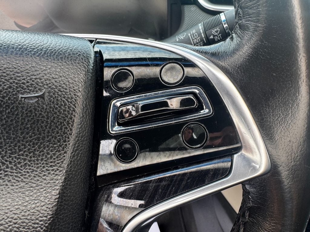 2013 Cadillac XTS Platinum Power moonroof