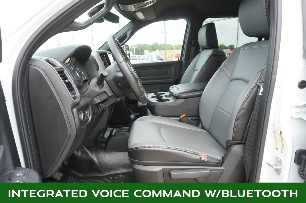 2023 RAM 3500 Tradesman Navigation System & ParkView Rear Back-Up Camera