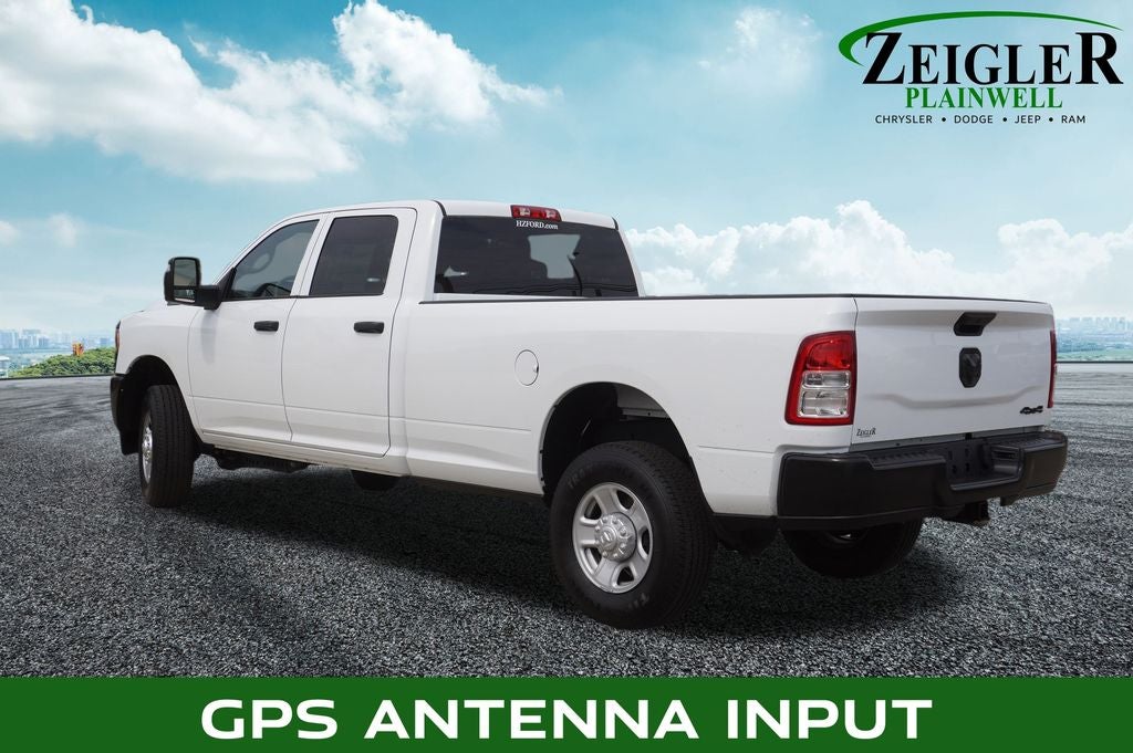 2023 RAM 3500 Tradesman Navigation System & ParkView Rear Back-Up Camera