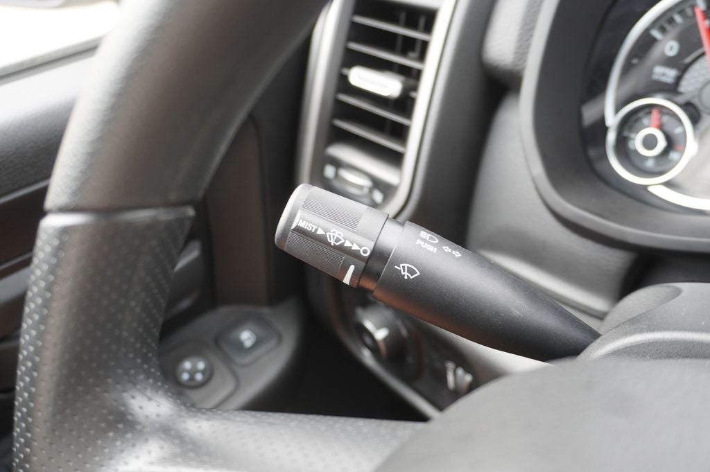 2023 RAM 3500 Tradesman Navigation System & ParkView Rear Back-Up Camera