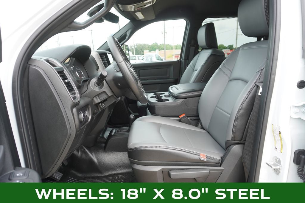 2023 RAM 3500 Tradesman 8.4" Touchscreen Display & Apple CarPlay