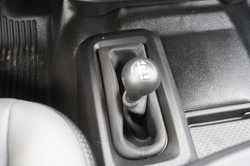 2023 RAM 3500 Tradesman 8.4" Touchscreen Display & Apple CarPlay