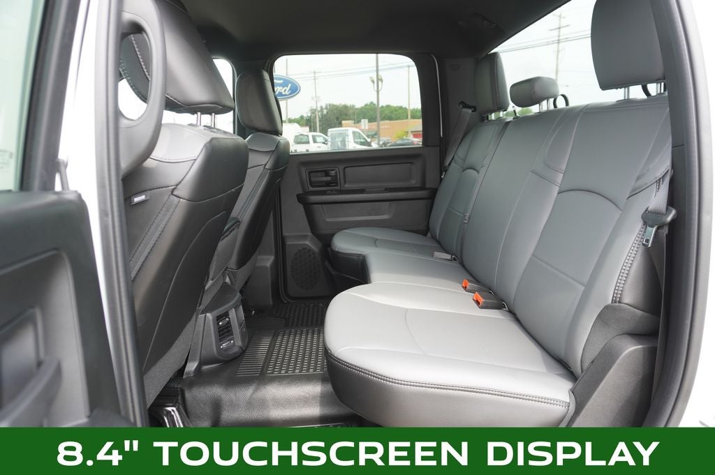 2023 RAM 3500 Tradesman Navigation System & 8.4" Touchscreen Display