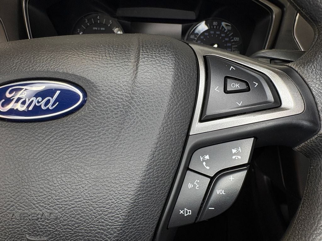 2017 Ford Fusion SE SYNC Communications & Entertainment System