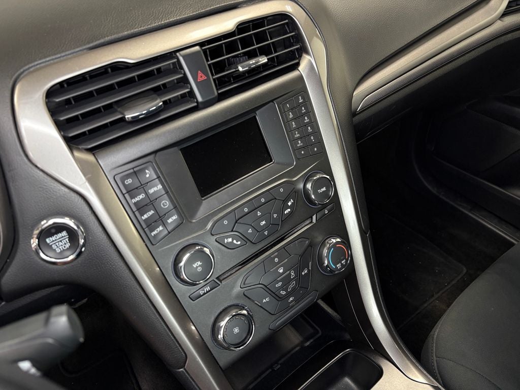 2017 Ford Fusion SE SYNC Communications & Entertainment System