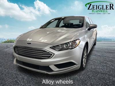 2017 Ford Fusion SE SYNC Communications & Entertainment System