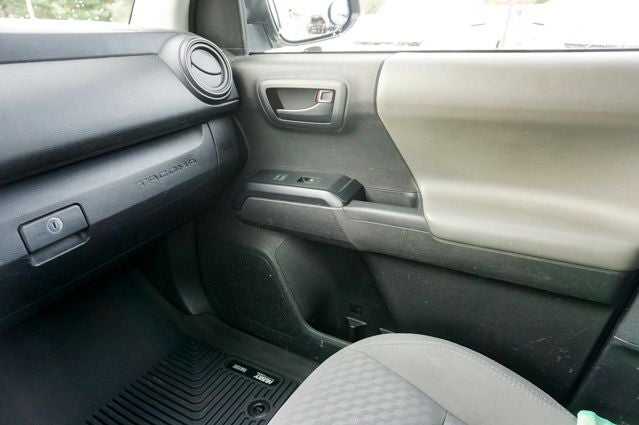 2021 Toyota Tacoma SR Apple CarPlay/Android Auto & Exterior Parking Came