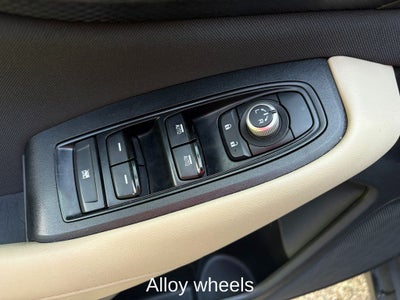 2023 Subaru Outback Premium Alloy wheels