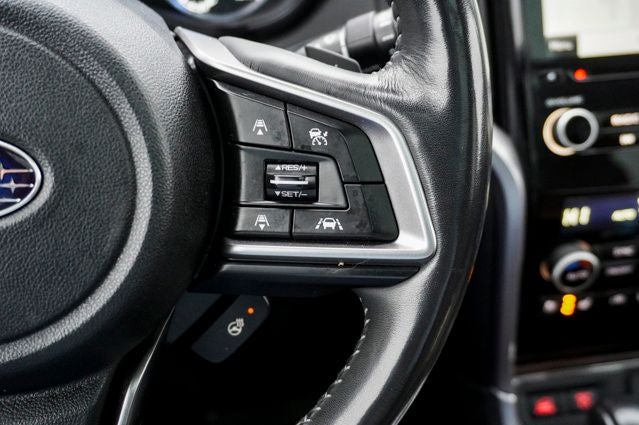 2019 Subaru Ascent Touring Navigation System & Power moonroof