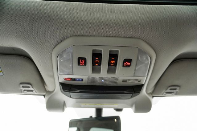 2019 Subaru Ascent Touring Navigation System & Power moonroof