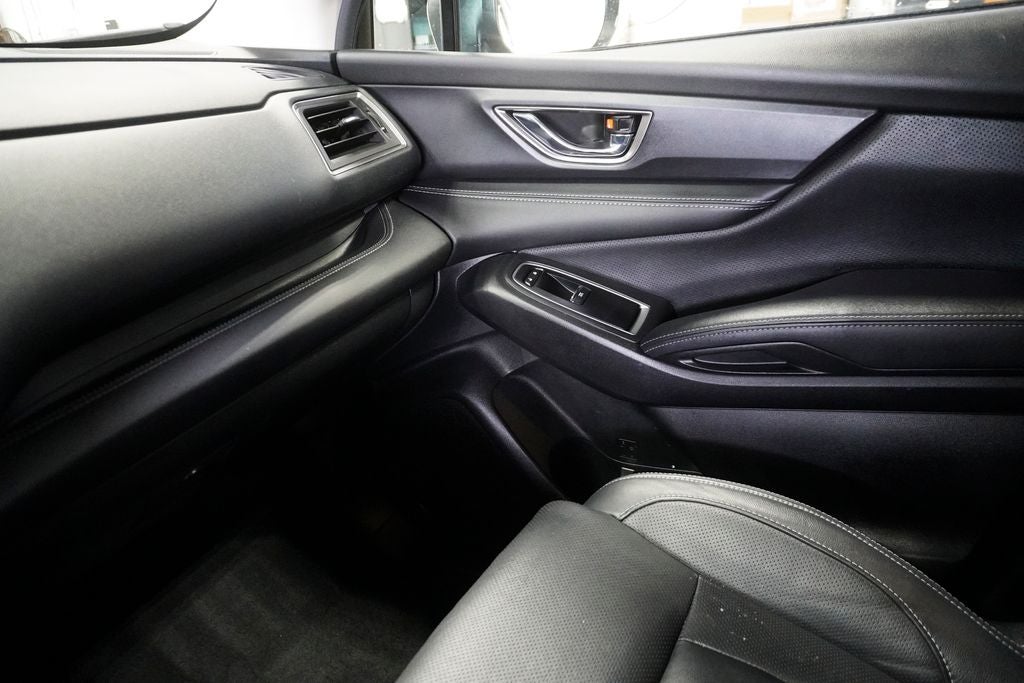 2024 Subaru Ascent Limited STARLINK/Apple CarPlay/Android Auto