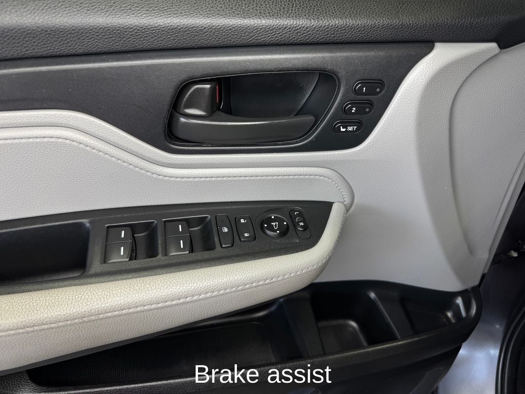 2018 Honda Odyssey EX-L Power moonroof