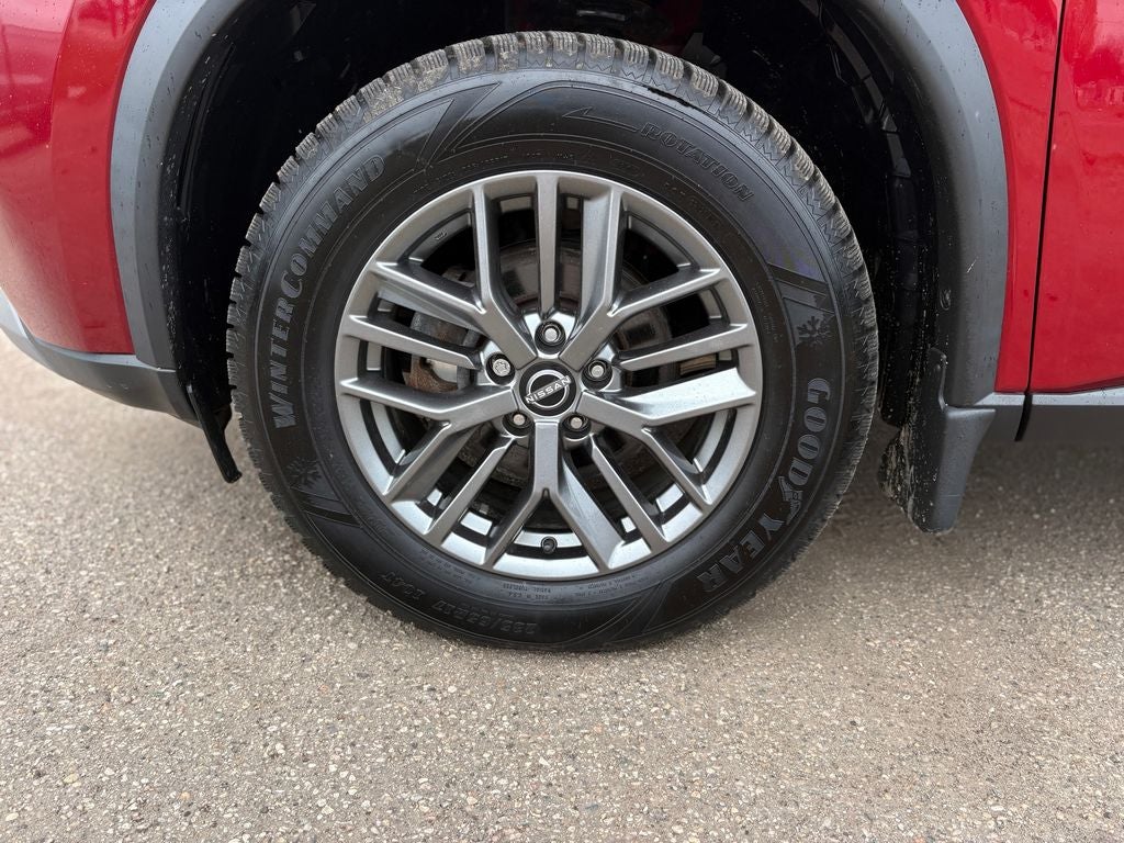 2022 Nissan Rogue S Blind Spot Warning