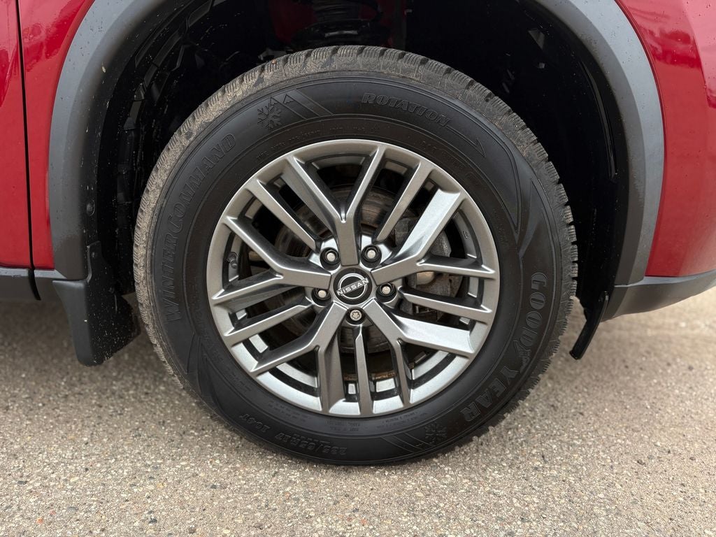 2022 Nissan Rogue S Blind Spot Warning