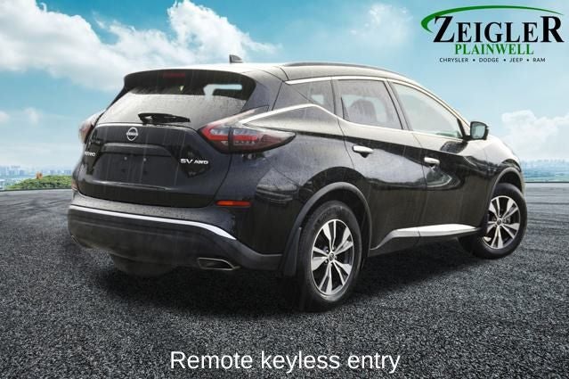 2024 Nissan Murano SV Navigation & Panoramic Moonroof