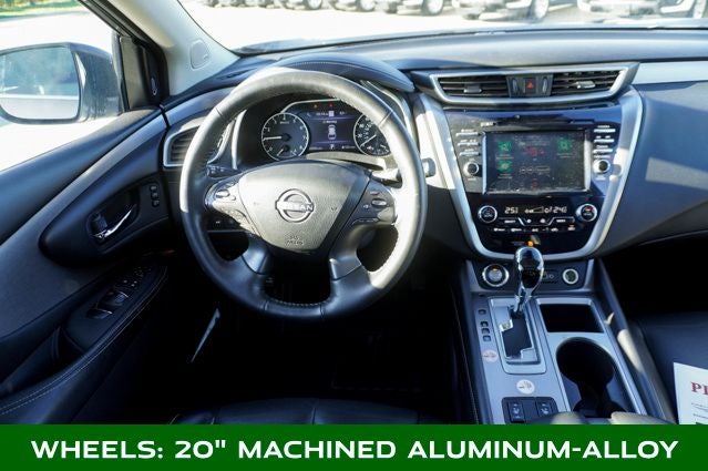 2024 Nissan Murano SL Power moonroof & Navigation System