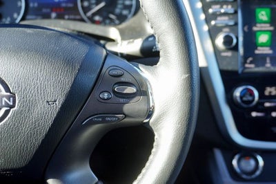 2024 Nissan Murano SL Power moonroof & Navigation System