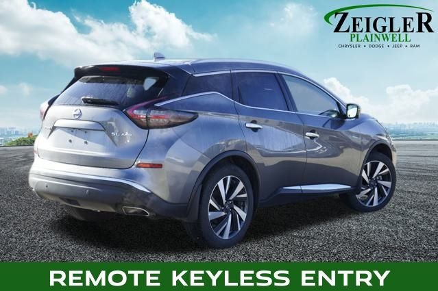 2024 Nissan Murano SL Power moonroof & Navigation System