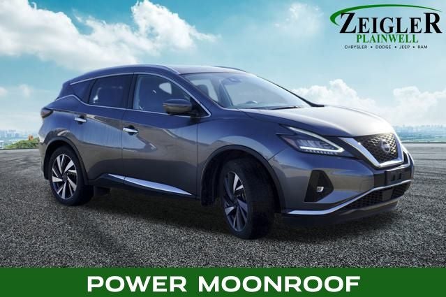 2024 Nissan Murano SL Power moonroof & Navigation System