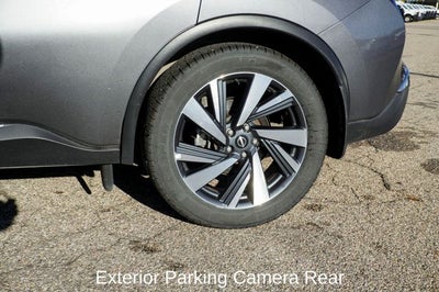 2024 Nissan Murano SL Power moonroof & Navigation System