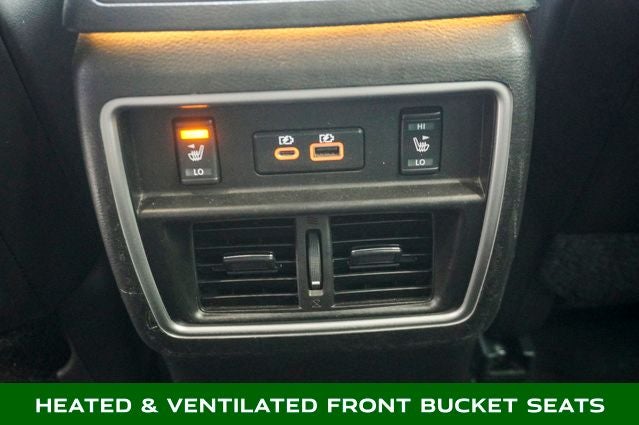 2023 Nissan Murano Platinum Power moonroof & Navigation System