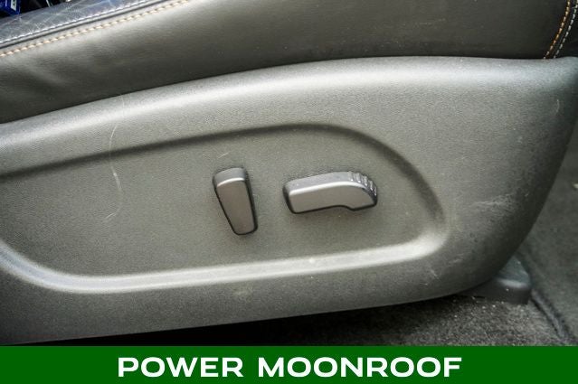 2023 Nissan Murano Platinum Power moonroof & Navigation System