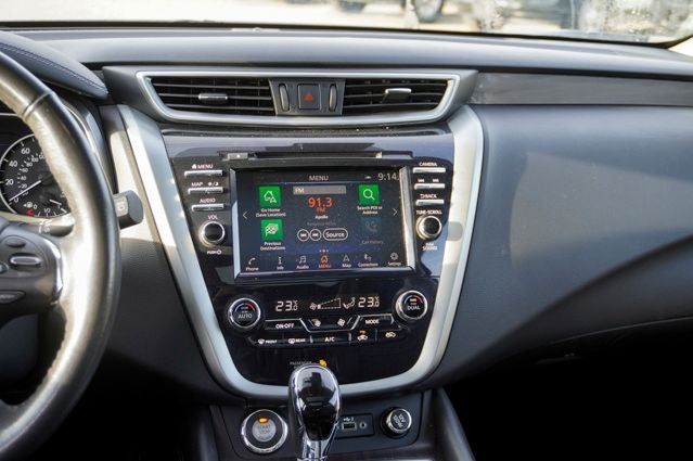 2023 Nissan Murano Platinum Power moonroof & Navigation System